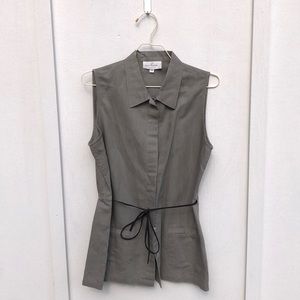 Camaïeu sleeveless button up shirt